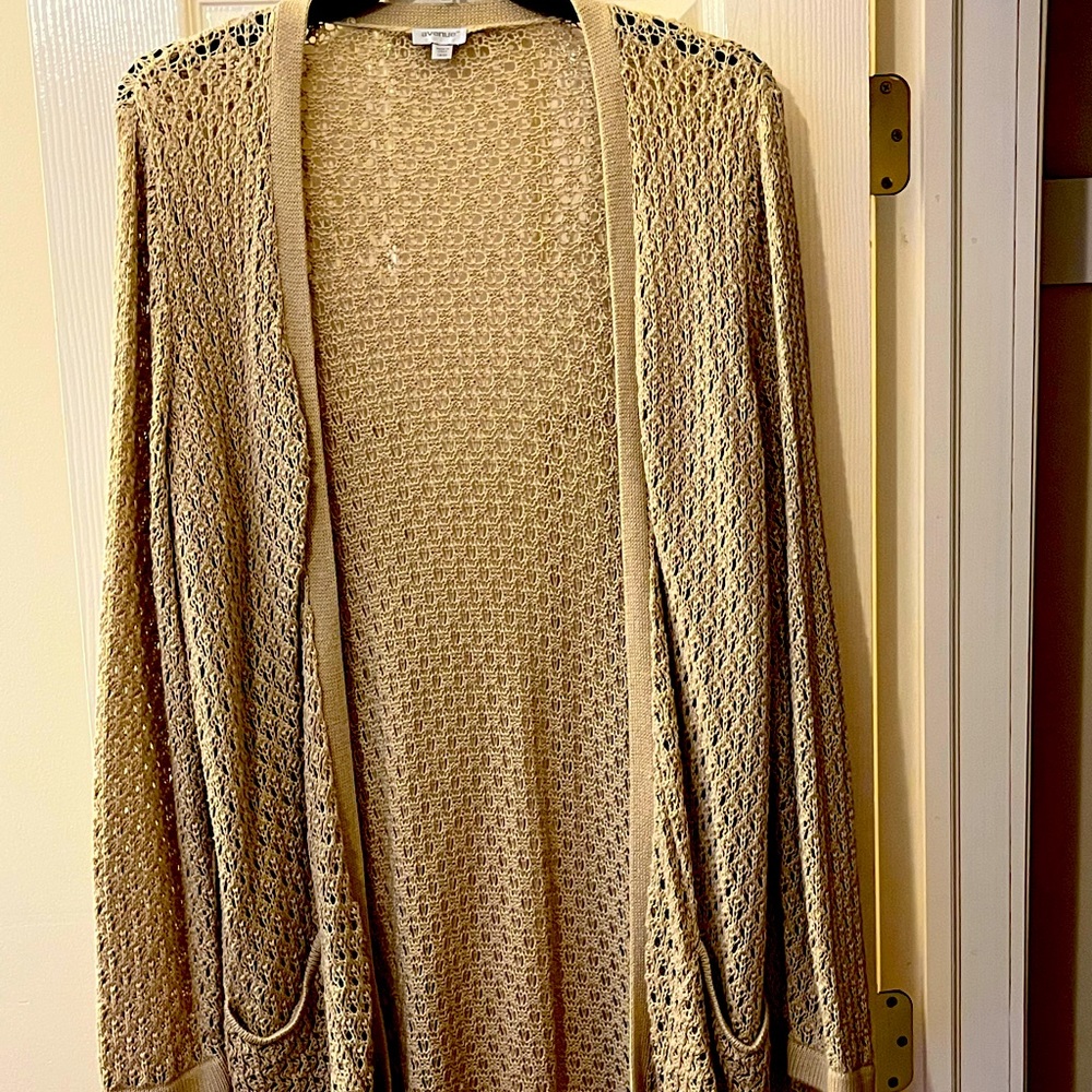 AVENUE Long beige duster sweater